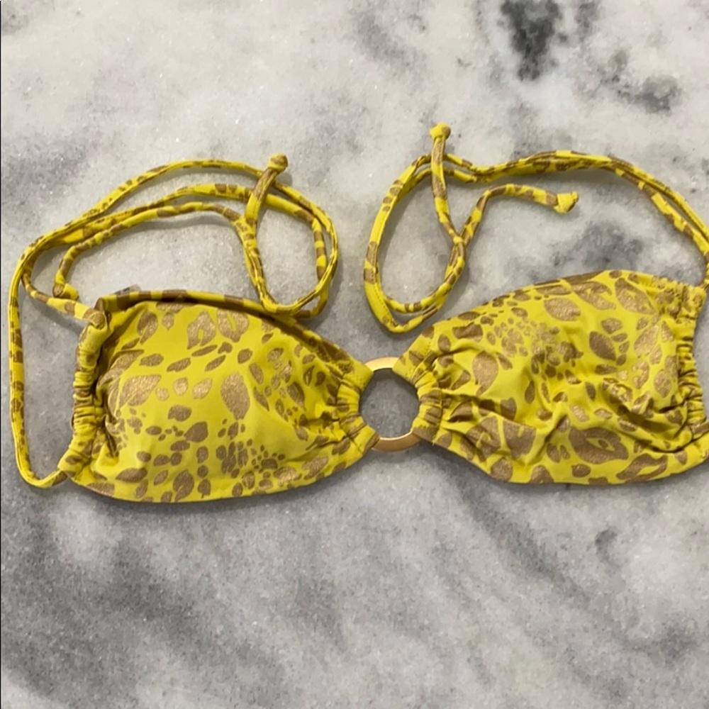 Adjustable VS gold leopard bikini top S